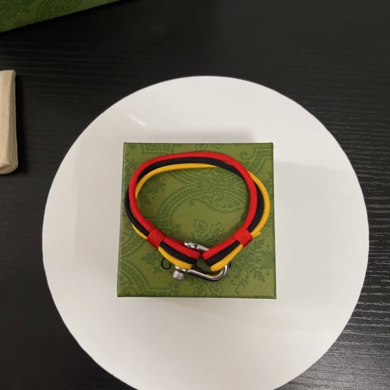 G*u*i bracelets